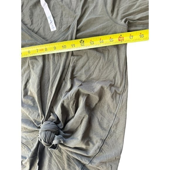 Lululemon Green Knot A Problem Long Sleeve Tie Front Top Dark Olive Sz 6 EUC - Picture 5 of 8